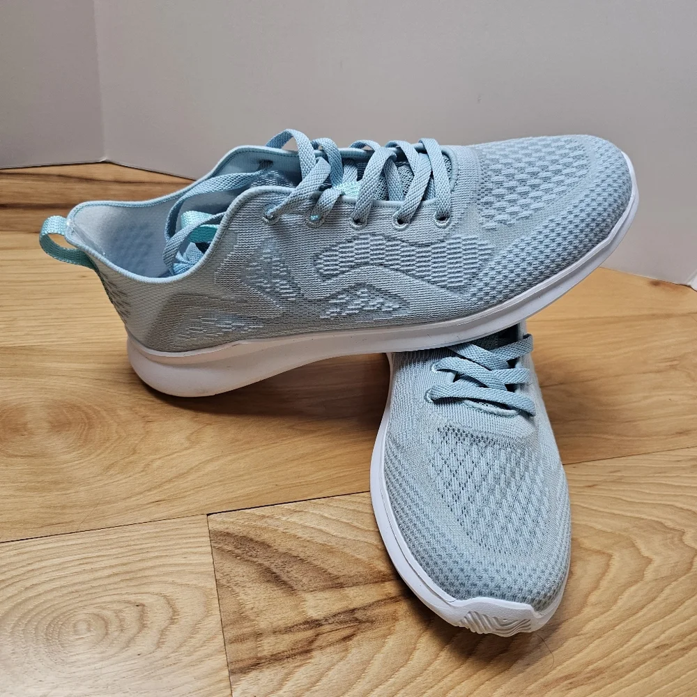Propet Women's Travelbound Spright Baby Blue Sneakers Size 9 Orthodic Arch Walk‎